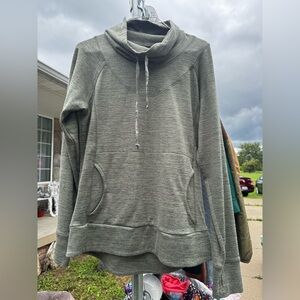 Women’s KUHL pull over sweatshirt.